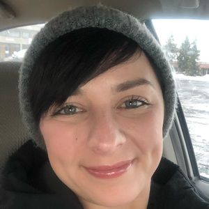 Meet your Posher, Trina